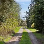 Charming In Peaceful Surroundings *