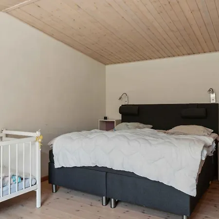 Charming In Peaceful Surroundings Semesterbostad *