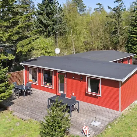 Ferienhaus Charming In Peaceful Surroundings *